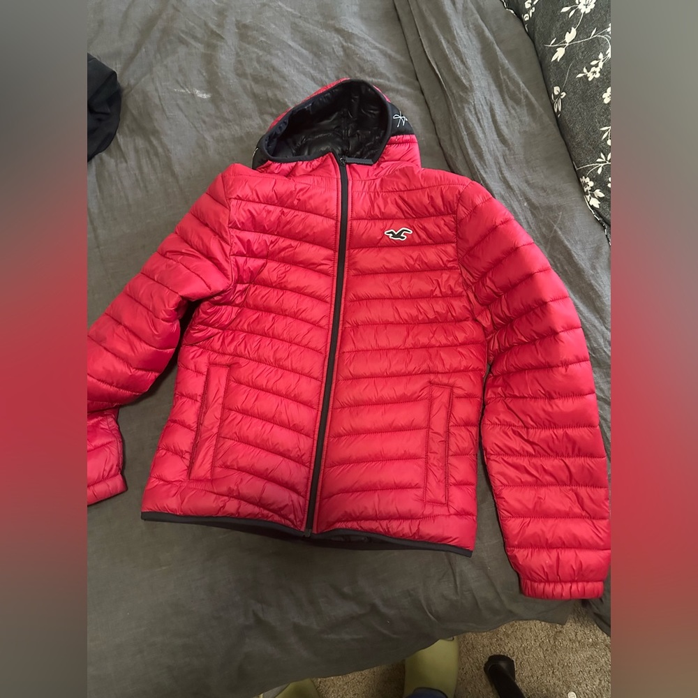 Hollister puffer jacket